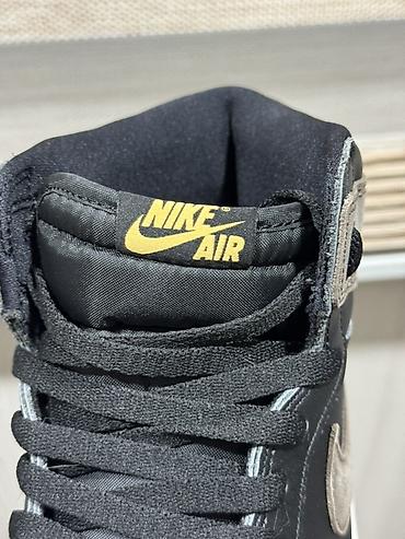 Кроссовки и спортивная обувь: ОРИГИНАЛ ОРИГИНАЛ ОРИГИНАЛ 43 размер не ношеные не носил НОВЫЕ По — 2