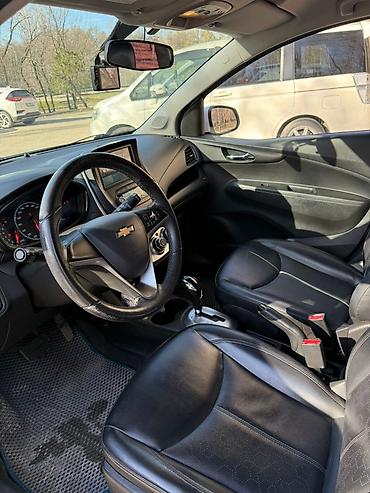 Chevrolet: Chevrolet Spark: 2016 г., 1 л, Вариатор, Бензин, Хэтчбэк — 10