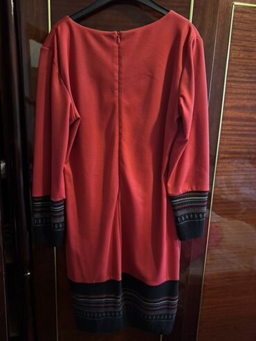 Dəstlər, kostyumlar: Her bir paltarin qiymeti 20 Azn, kime maraqlqidirsa hansi paltar yazin — 8