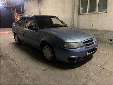 getz машина: Daewoo Nexia: 2011 г., 1.6 л, Механика, Бензин, Седан