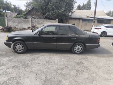 Mercedes-Benz: Mercedes-Benz W124: 1992 г., 2 л, Механика, Бензин, Седан