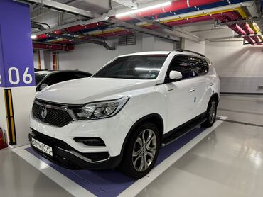 Ssangyong: Свежепригнана, растаможена, не оформлена, 3 ряда сидений, люкс