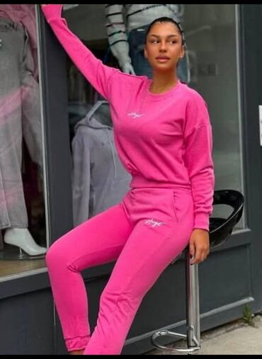 prsluk zara zenski: AKCIJA nove trenerke ženske S,M,L,XL,XXL veličine za samo 4000 din ik