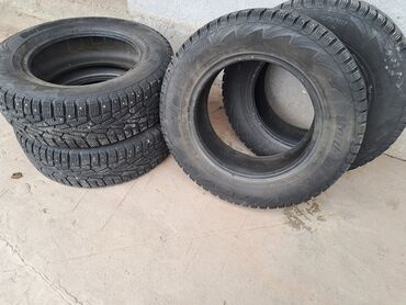 купить зимние шины на 14 бу: Шины 215/ 65 /R 16 шиповонный,протектор80-90%