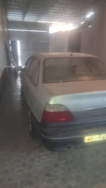 авто галстуки: Daewoo Nexia: 2006 г., 1.6 л, Бензин