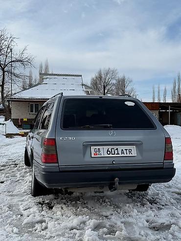 Mercedes-Benz: Mercedes-Benz W124: 1988 г., 2.3 л, Ручные, Бензин, Универсал at lalafo.kg — 4 Mercedes-Benz: Mercedes-Benz W124: 1988 г., 2.3 л, Ручные, Бензин, Универсал — 4