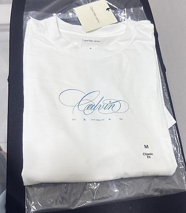 calvin: Qadın T-shirt Calvin Klein - Brend: Calvin Klein Jeans - Rəng: ağ - — 6