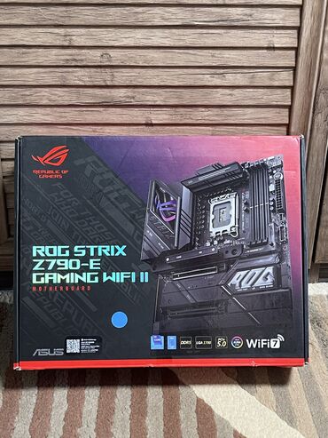 ноутбуе: Материнская плата, Б/у, Asus, LGA1700, ATX, Для ПК