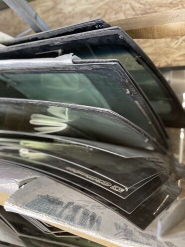 стекла лобовые: Заднее Стекло Lexus Б/у, Оригинал, США