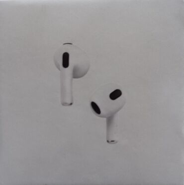 mikro qulaqlıq: Airpods 3ün ən lüks kopyası.Üstündə casedə hədiyyə verilir.Cox az