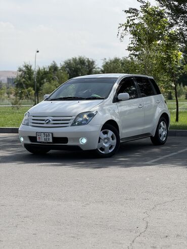 toyota croyn: Toyota ist: 2003 г., 1.5 л, Автомат, Бензин, Хэтчбэк