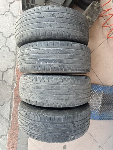 шыны на портер: Шины 215 / R 17, Лето, Б/у, Комплект, Легковые, Япония, Dunlop