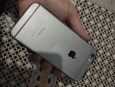 ikinci el iphone 7: IPhone Xs Max, Gümüşü, Qırıq, Barmaq izi