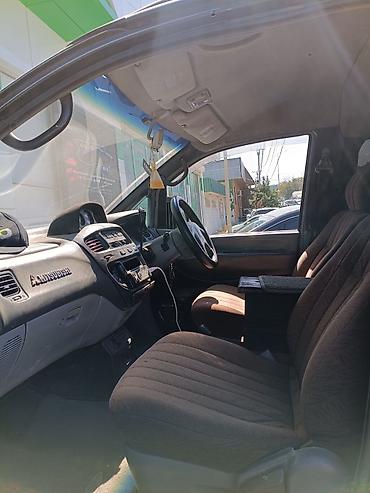 сиденье делика: Mitsubishi Space Gear: 1997 г., Минивэн — 6