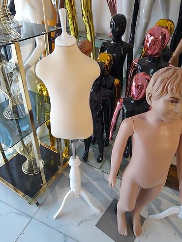 Manekenlər: Dərzi, Polyester, Plastik, plastmas, Məxmər, Qara — 18