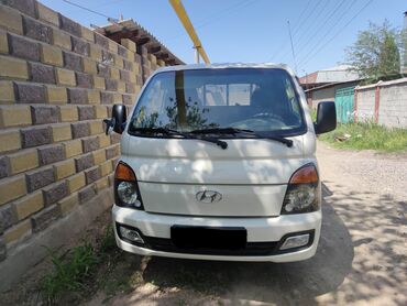купить тойота хайс грузовой: Легкий грузовик, Hyundai, Стандарт, 2 т, Б/у