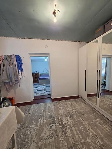 село ленинский дом продаю: 3 комнаты, 40 м², 15 соток, Сокулук — 10
