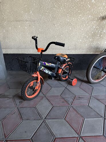 детский двухколесный велосипед: Продается детский велосипед мощный 👍