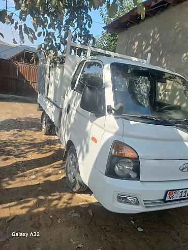 на грузовое авто: Hyundai Porter (малотоннажный бортовой грузовик) - Тип: компактный — 1