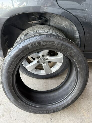 шипы для шины: Шины 245 / 50 / R 20, Лето, Б/у, 1 шт, Внедорожные (АТ/МТ), Michelin