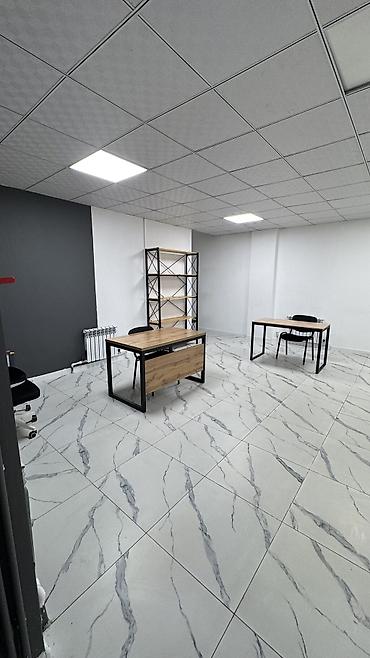 aurum: Аренда офисов, 50 м², В жилом комплексе, С отдельным входом, С отдельным сан узлом — 1