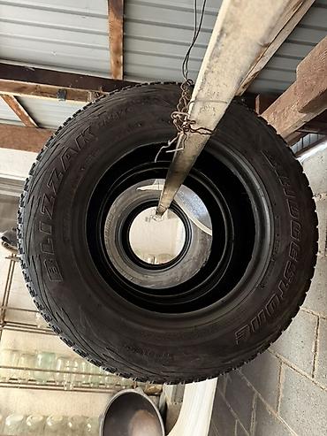 bridgestone blizzak: Шины 215 / 70 / R 15, Зима, Б/у, Комплект, Внедорожные (АТ/МТ), Япония, Bridgestone — 3