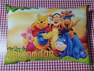 Jastuci: Dimenzije jastuka 45x32 su 1999 din i 32x32 su 1999 din. Dizajn na lalafo.rs — 45 Jastuci: Dimenzije jastuka 45x32 su 1999 din i 32x32 su 1999 din. Dizajn — 45