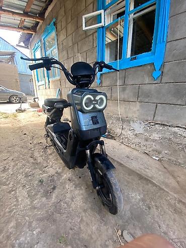 Электроскутер городского типа в хорошем состоянии - Компоновка at lalafo.kg Электроскутер городского типа в хорошем состоянии - Компоновка