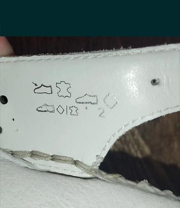 Basanoşka və səndəllər: Ölçü: 37, rəng - Ağ, Yeni — 4