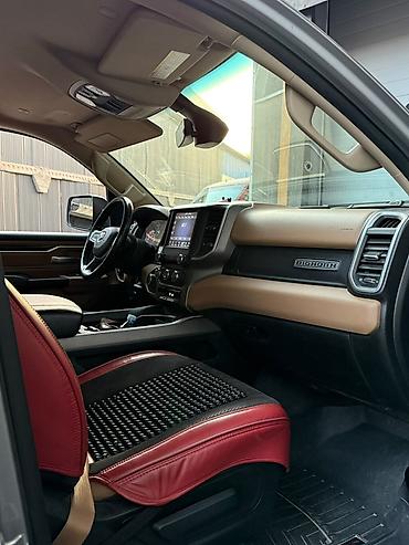 Грузовики: Dodge Ram 1500 Big Horn 4x4 Отличное состояние Полный привод 4x4 — 8