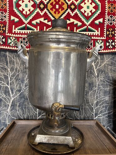 Qədim samovarlar: Qədim samovar, 1974 il, Vəziyyəti: Əla