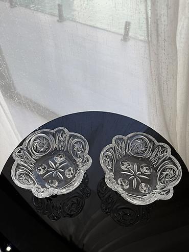 Klasik kəpənək kənarlı şüşə qab dəsti (2 ədəd) - Material: qalın