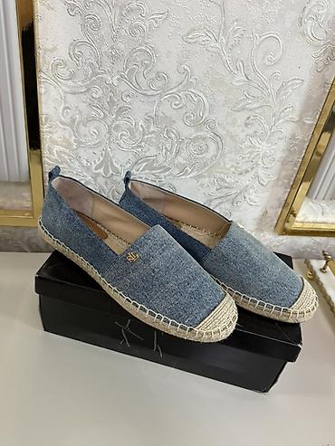 Lauren Ralph Lauren qadın espadriləri Yünidir Ölçü- 38 amma 37gedir -