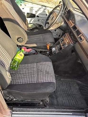 крестовина спринтер: Mercedes-Benz W124: 1992 г., 2.3 л, Механика, Бензин — 7