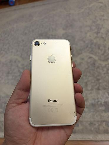 Apple iPhone: IPhone 7 — 1