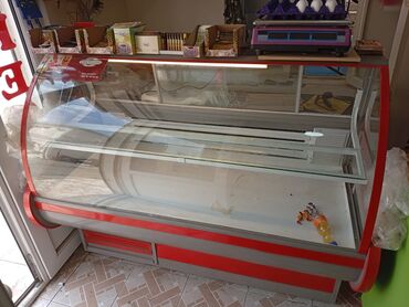Мясорубки: Б/у Холодильник Продажа, цвет - Оранжевый, С колесиками