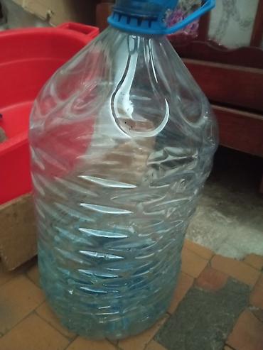 palas: Böyük həcmli plastik su qabı - Təxminən 18–20 litrlik tutum - Şəffaf — 1