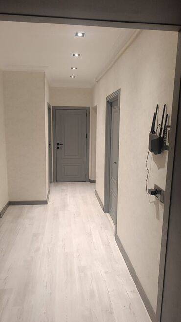 недвижимость в азербайджане: Bakı, Zığ qəs., 4 otaqlı, Köhnə tikili, 75 kv. m