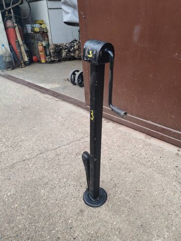 Auto delovi: Dizalica Lada 2121,21213,21214 Niva br.3. Polovno, ocuvano. Bila u — 3