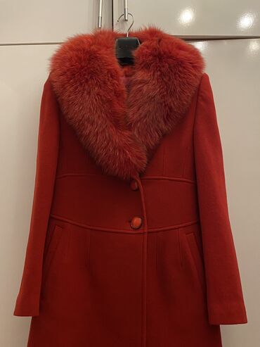 paltolar: Palto XL (EU 42), rəng - Qırmızı