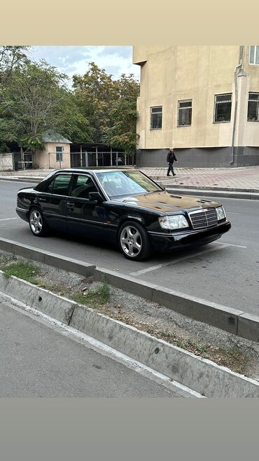 волчок мерс: Mercedes-Benz E 320: 1993 г., 3.2 л, Автомат, Бензин, Седан