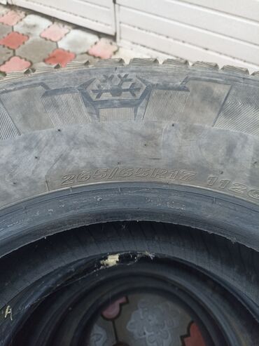 roadstone: Шины 265 / 65 / R 17, Зима, Б/у, Комплект, Внедорожные (АТ/МТ), Корея, Roadstone