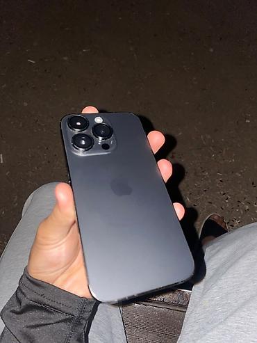 ipad 9th generation: IPhone 14 Pro, Б/у, 256 ГБ, Графит, Чехол, 83 % — 2