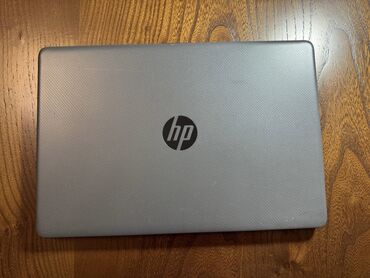 оперативная память для серверов hp (hewlett packard): Ноутбук, HP, 8 ГБ ОЗУ, Intel Core i3, 15.6 ", Б/у, Для несложных задач, память SSD