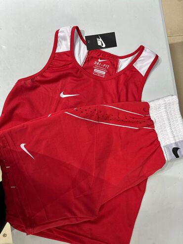 nike ветровка: Эркектердин шортасы, Nike, Жаңы, Өзү алып кетүү, Акылуу жеткирүү
