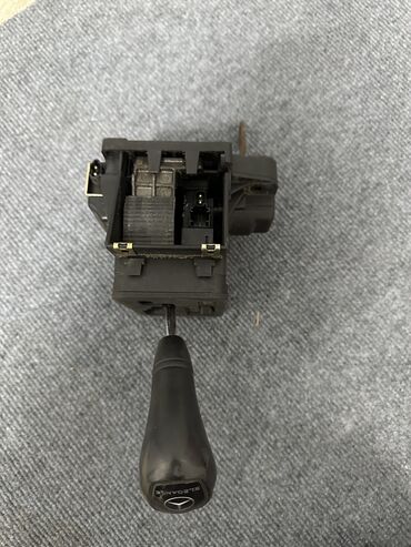 Другие детали КПП и трансмиссии: Продается кулиса от Mercedes Benz W210 Магазин Авторазбор.kg Адрес — 11