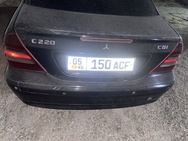 Mercedes-Benz: Mercedes-Benz C-Class: 2002 г., 2.2 л, Механика, Дизель, Седан — 4