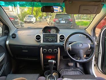 Продажа авто: Toyota Ist: 2003 г., 1.3 л, Автомат, Бензин, Хэтчбэк — 6