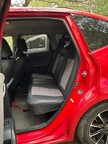 Продажа авто: Honda Fit: 2008 г., 1.5 л, Автомат, Бензин, Хэтчбэк — 4