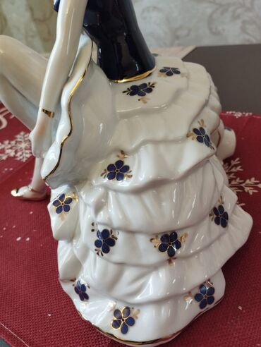 Heykəlciklər: 120 AZN Çexiyanın Porselen Balerina Fiquru. Zərləri getməyib təzə, heç — 7